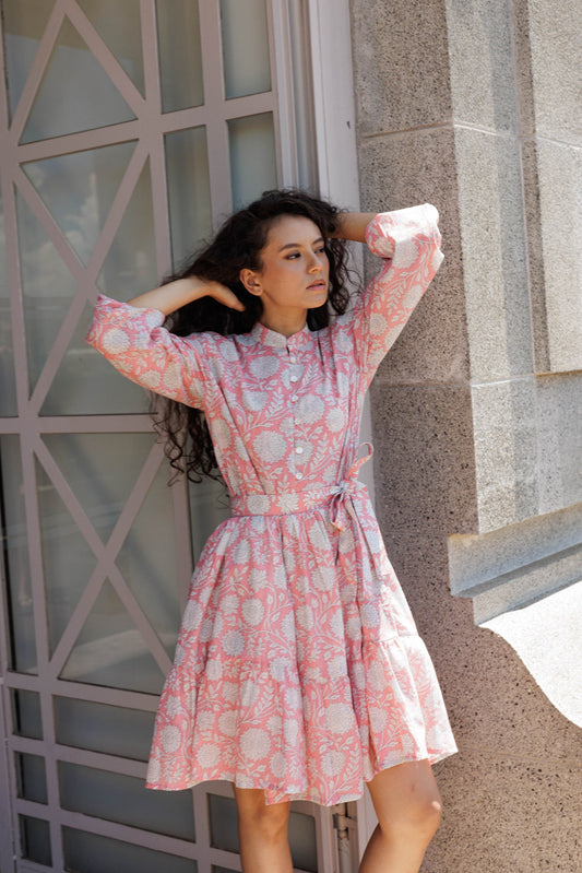 Artful House Lily Mini short cotton dress in peach