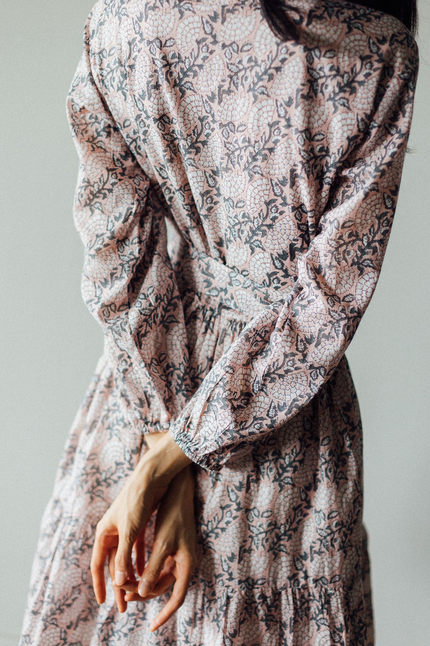 Block print dress with elasticated sleeves